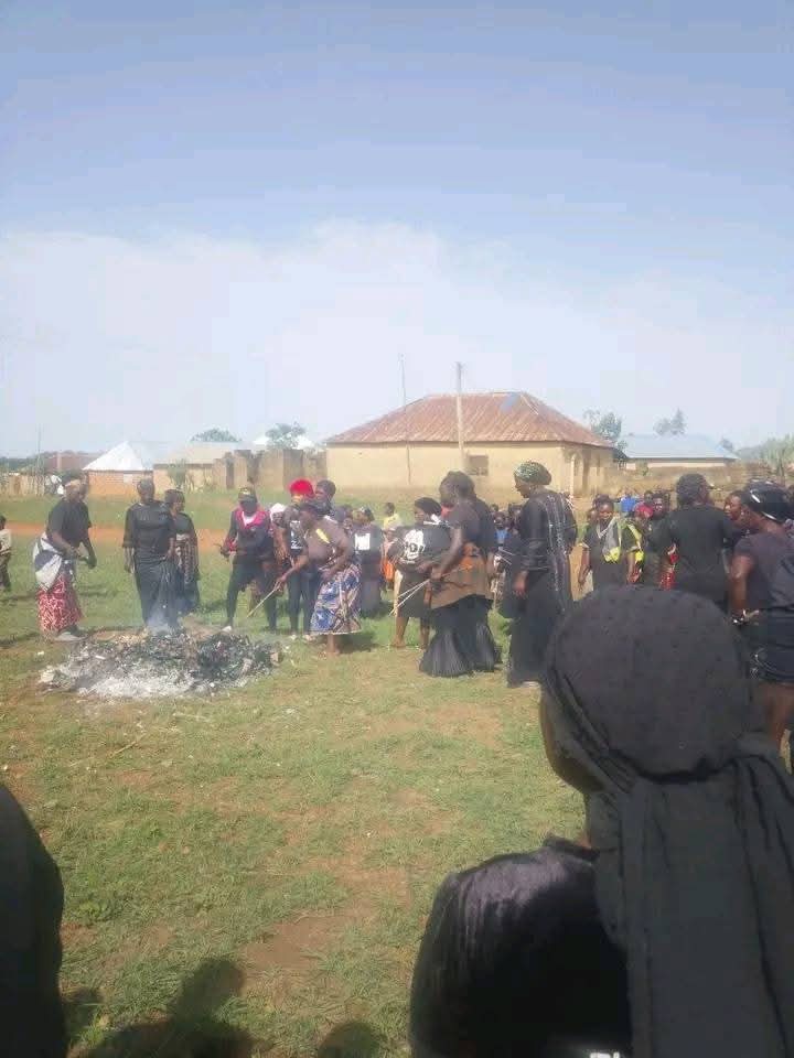 Plateau women seize and destroy alcoholic drinks in crackdown on intoxication