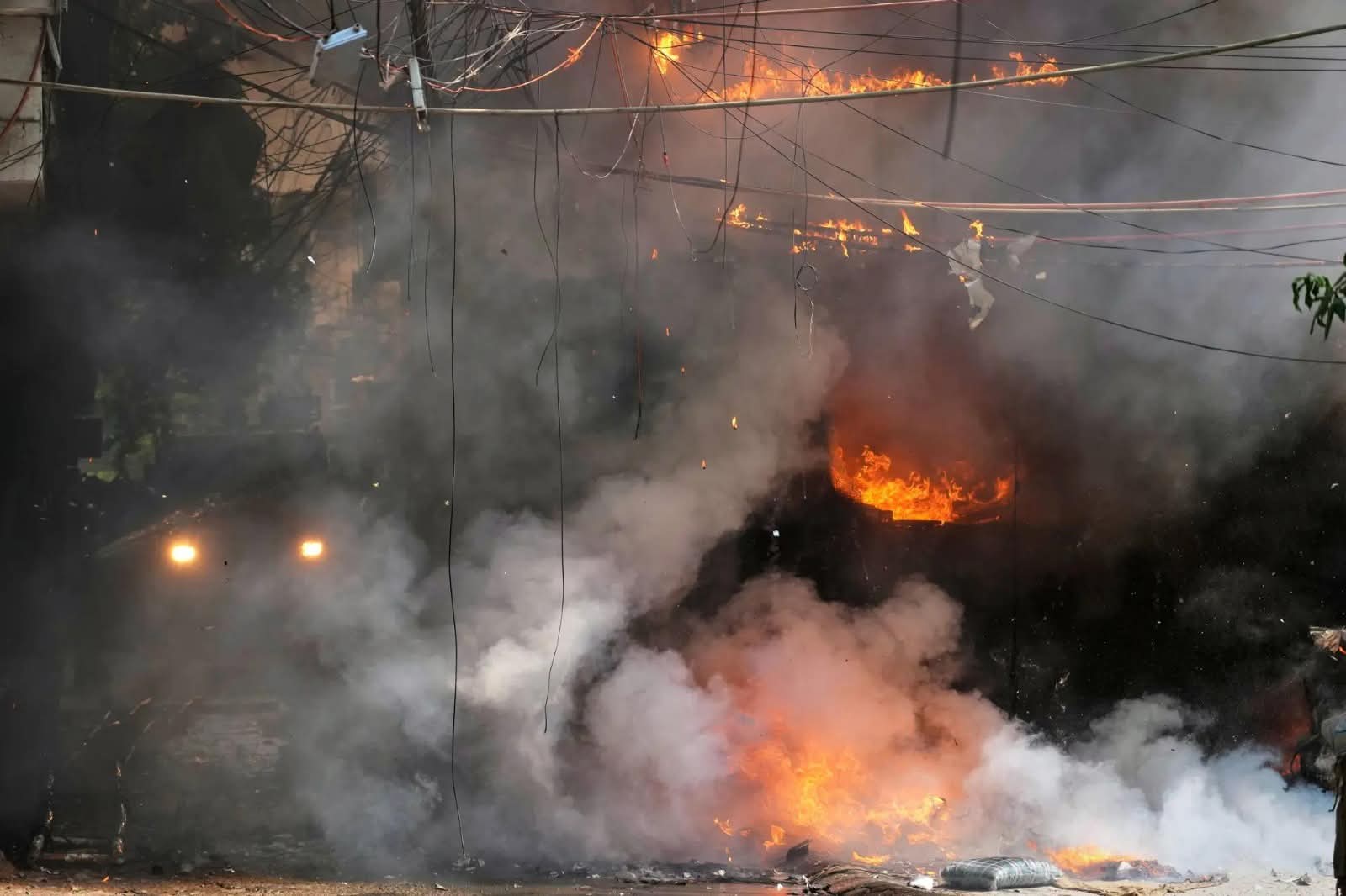 21 k!lled in tragic India restaurant fire