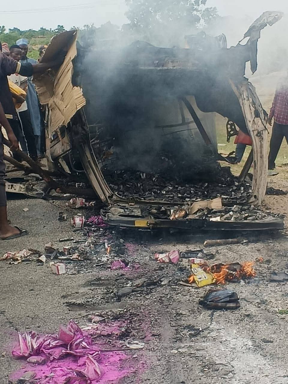 Four corps members and soldier burnt to d3ath in Adamawa auto crash