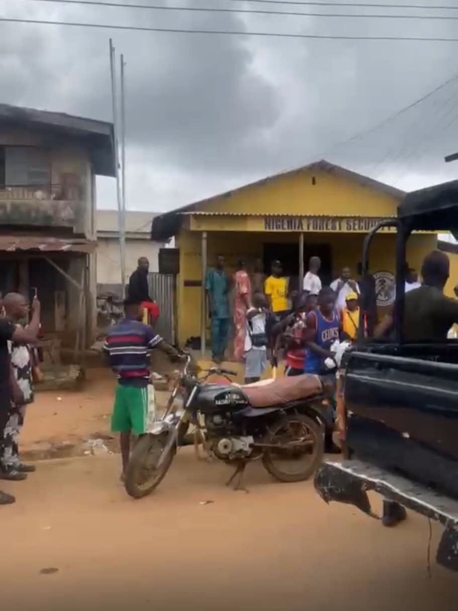 Insecurity: Police take custody of two suspects arrested by forest guards in Ogun