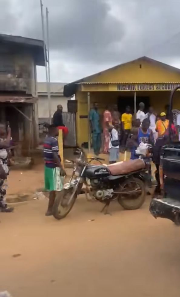 Insecurity: Police take custody of two suspects arrested by forest guards in Ogun