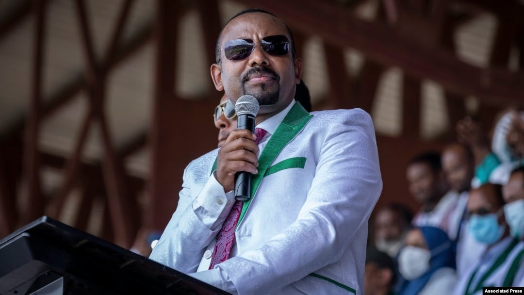 Facebook removes Ethiopian Prime Minister's post for inciting violence as rebel troops advance to capital in final siege