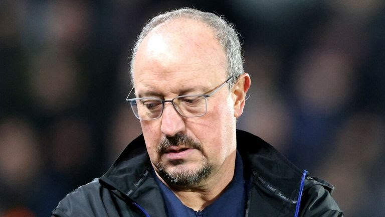 Everton sack manager Rafa Benitez after just six-and-a-half months in charge following Norwich defeat