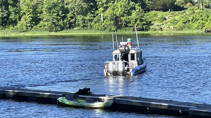 Mom dies in river after diving in to save her 6 year old son