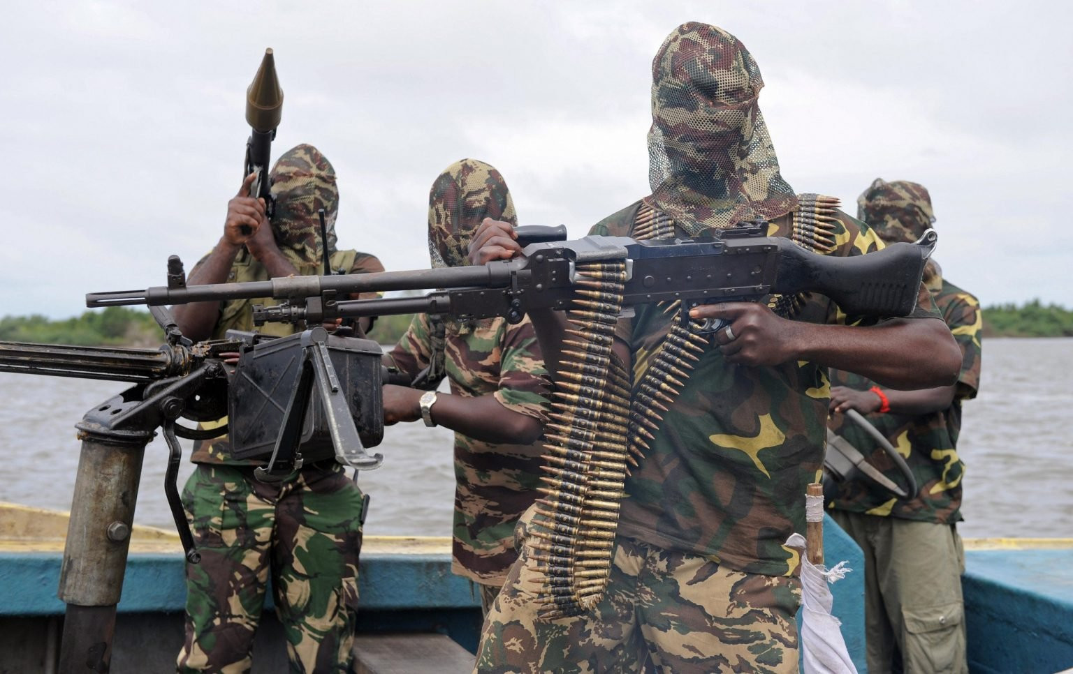 FG revokes training contract for former Niger Delta militants 