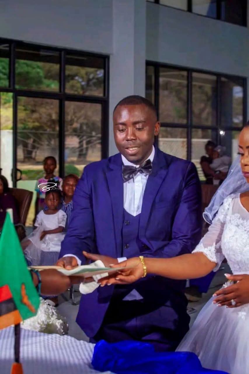 Man d!es two weeks after his wedding