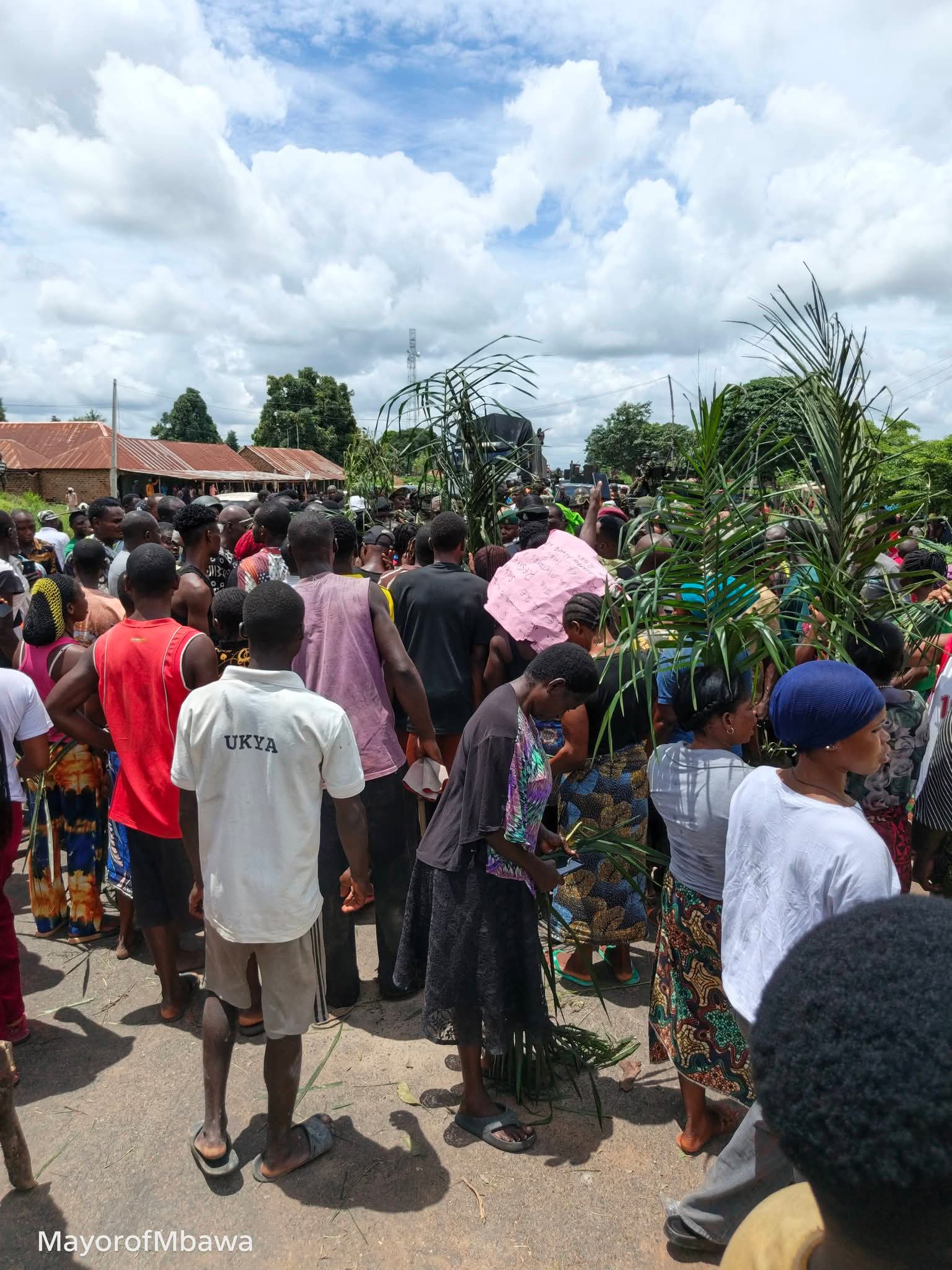 Residents protest as gunmen allegedly kidnap 18 mourners in Benue community