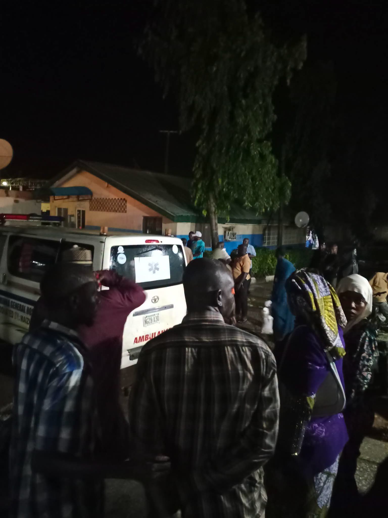 Mother, daughter and one other lose their lives in stampede at Niger State Govt House