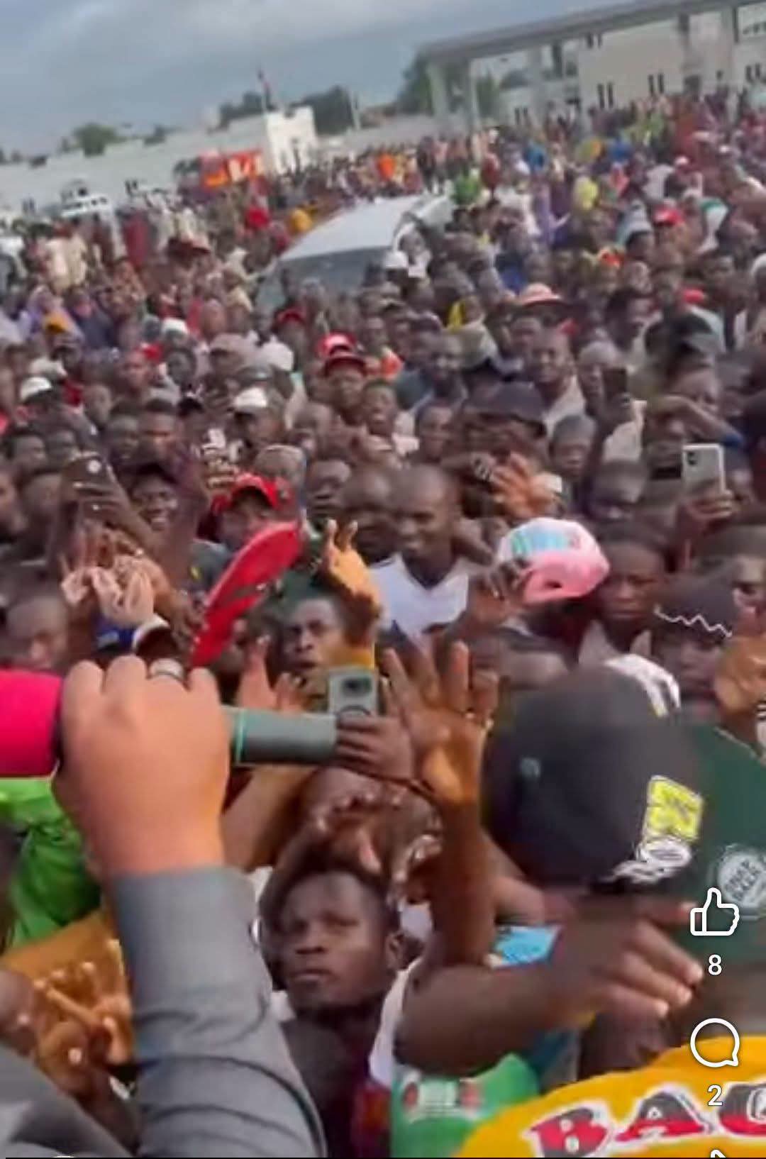 Mother, daughter and one other lose their lives in stampede at Niger State Govt House