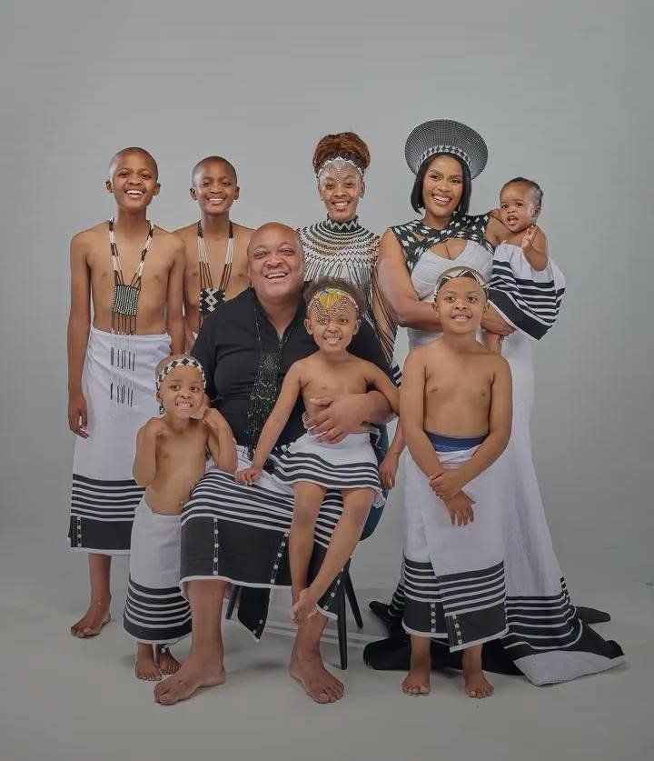 "No tears. No Drama. Just vibes" - South African media personality shares invite to her divorce party