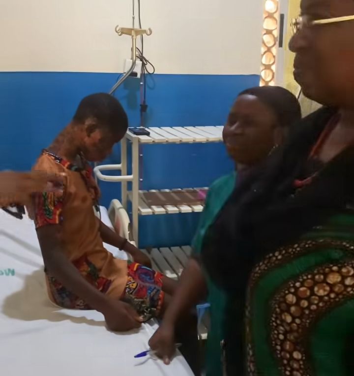 Court sentences woman to six months imprisonment for pouring hot water on her 14-year-old niece in Imo