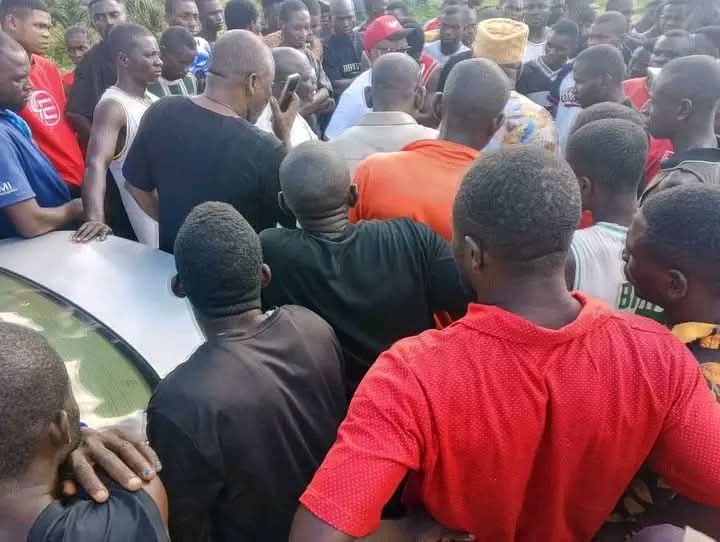 Six missing, over 70 rescued as boat carrying mourners capsizes in Benue River