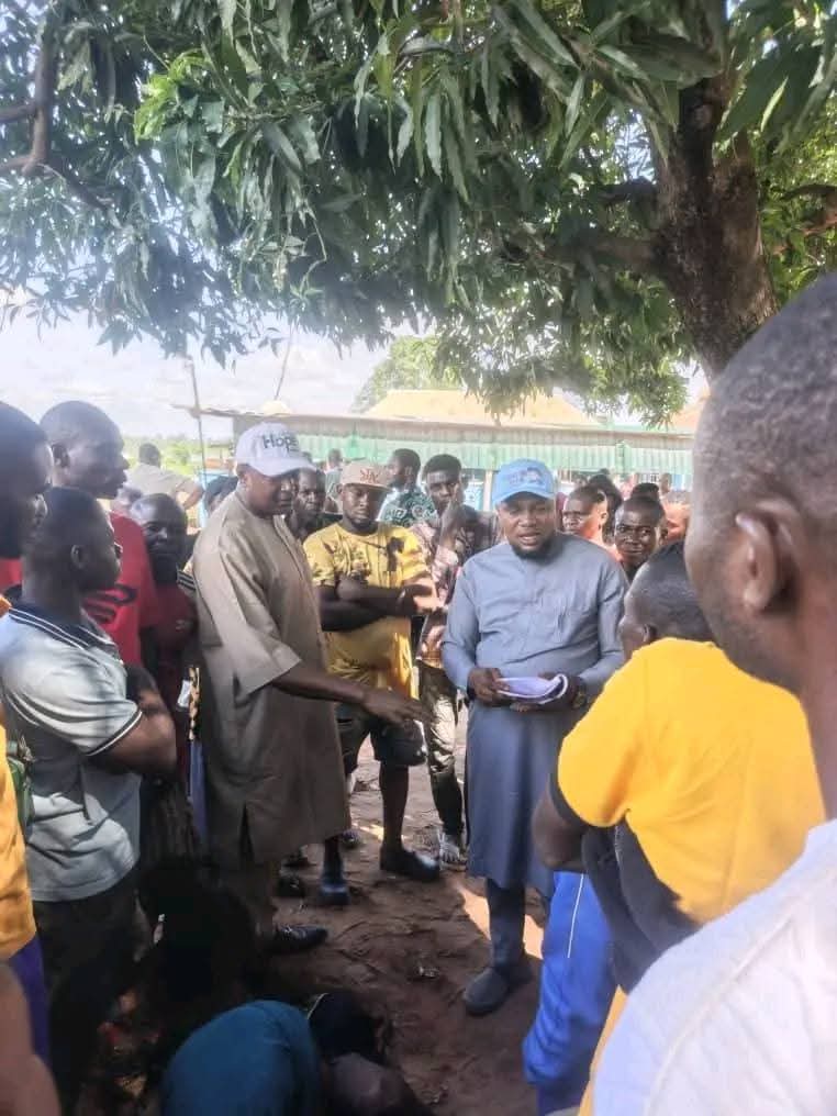 Six missing, over 70 rescued as boat carrying mourners capsizes in Benue River