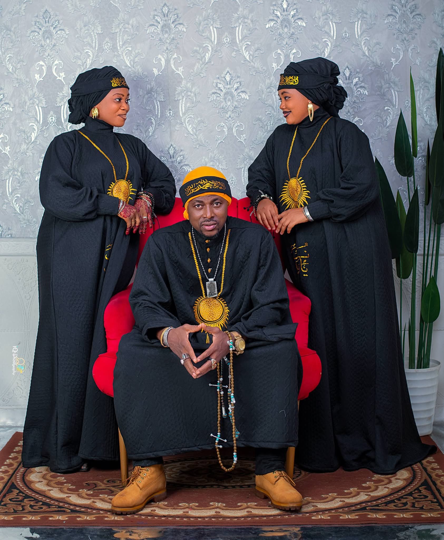 Controller of the house, I remain loyal - Nigerian man hails his first wife as he prepares to marry second wife