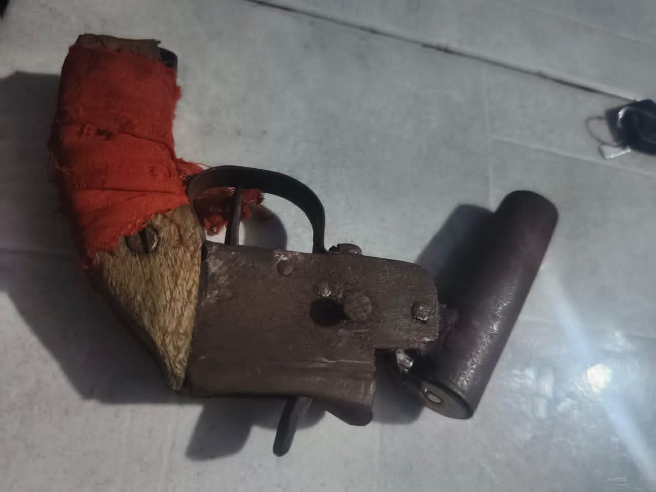 Police arrest three suspected armed robbers in Oyo