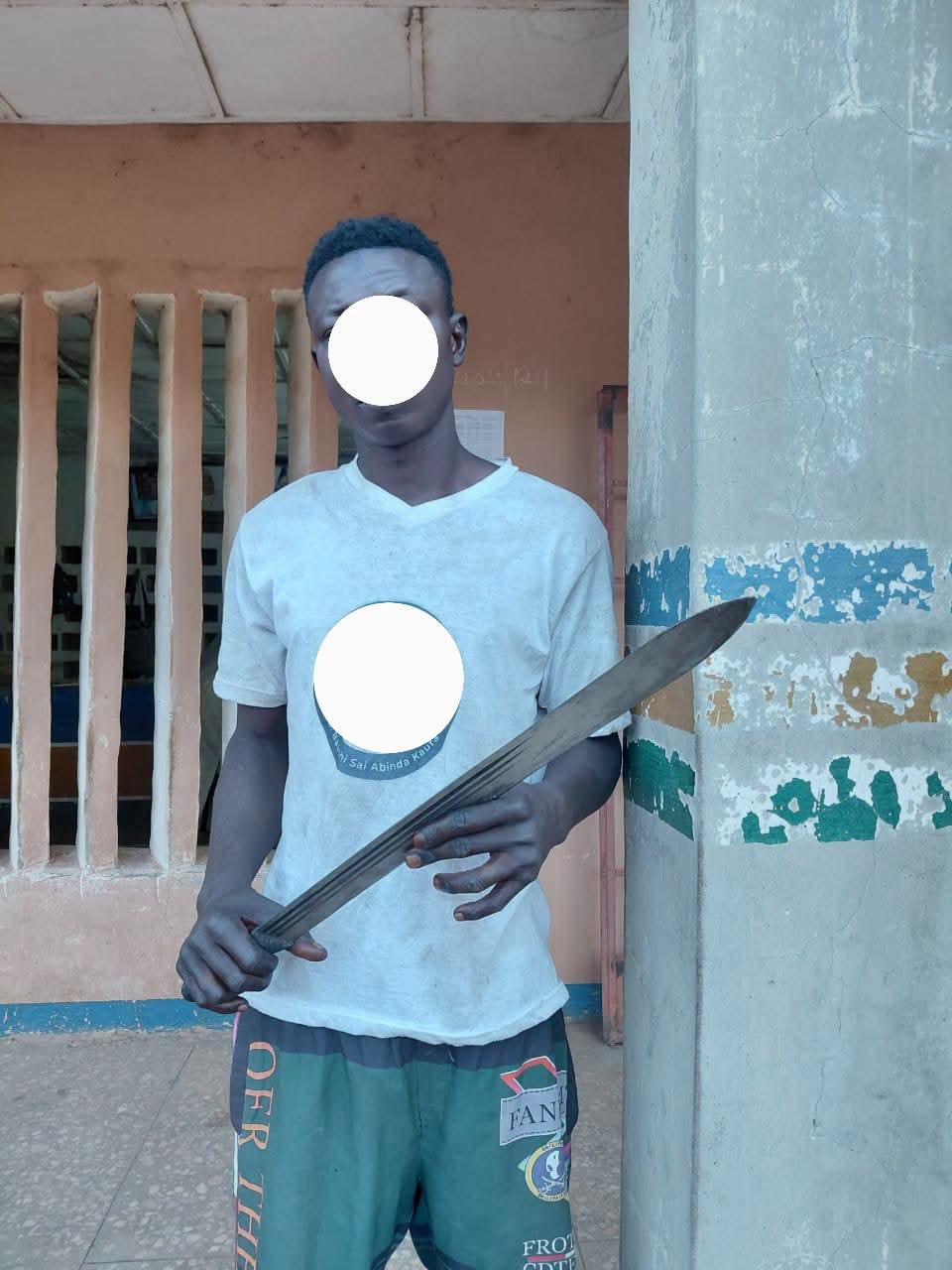 Man attacks 20-year-old neighbour with cutlass after accusing him of enticing his wife in Bauchi