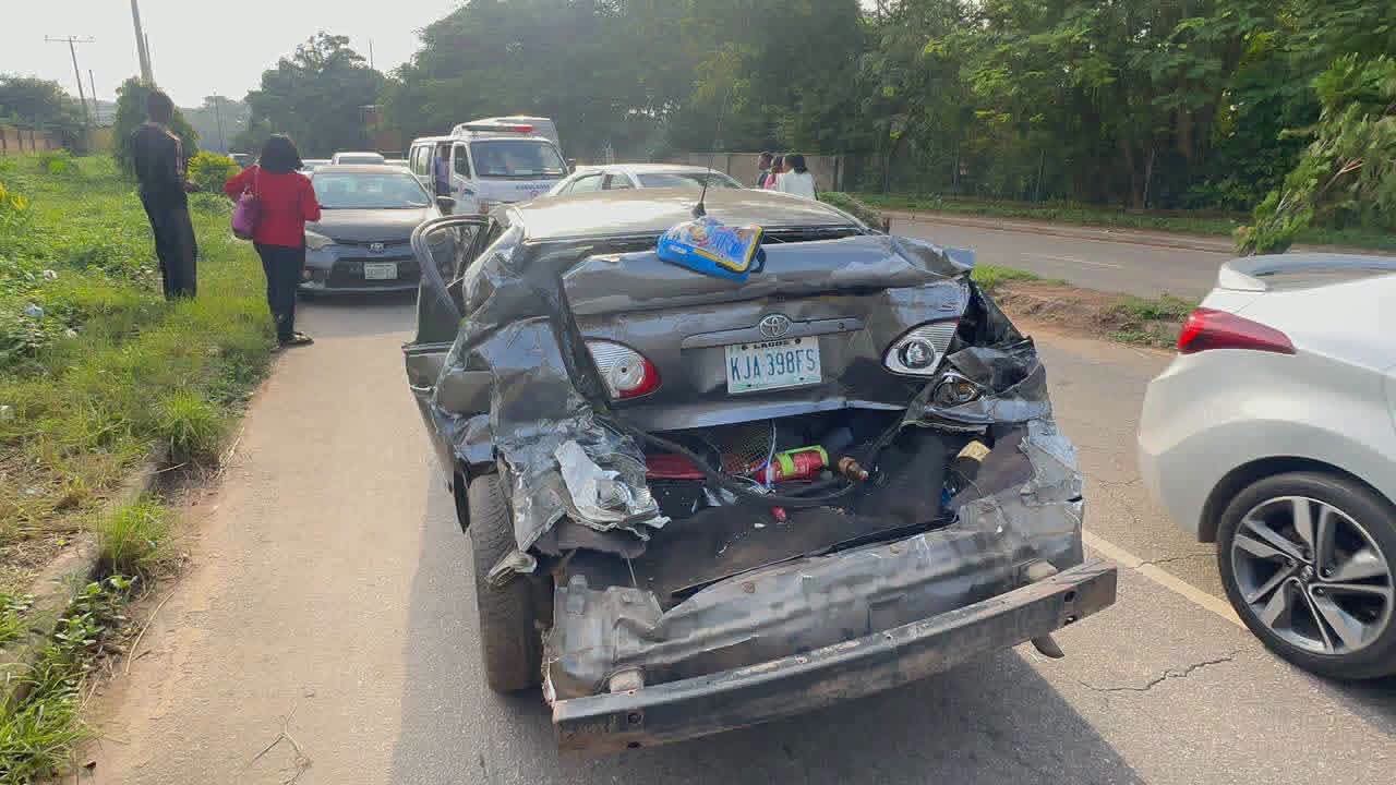 Female Corps member dies as truck rams into vehicles, motorcycle in Ibadan