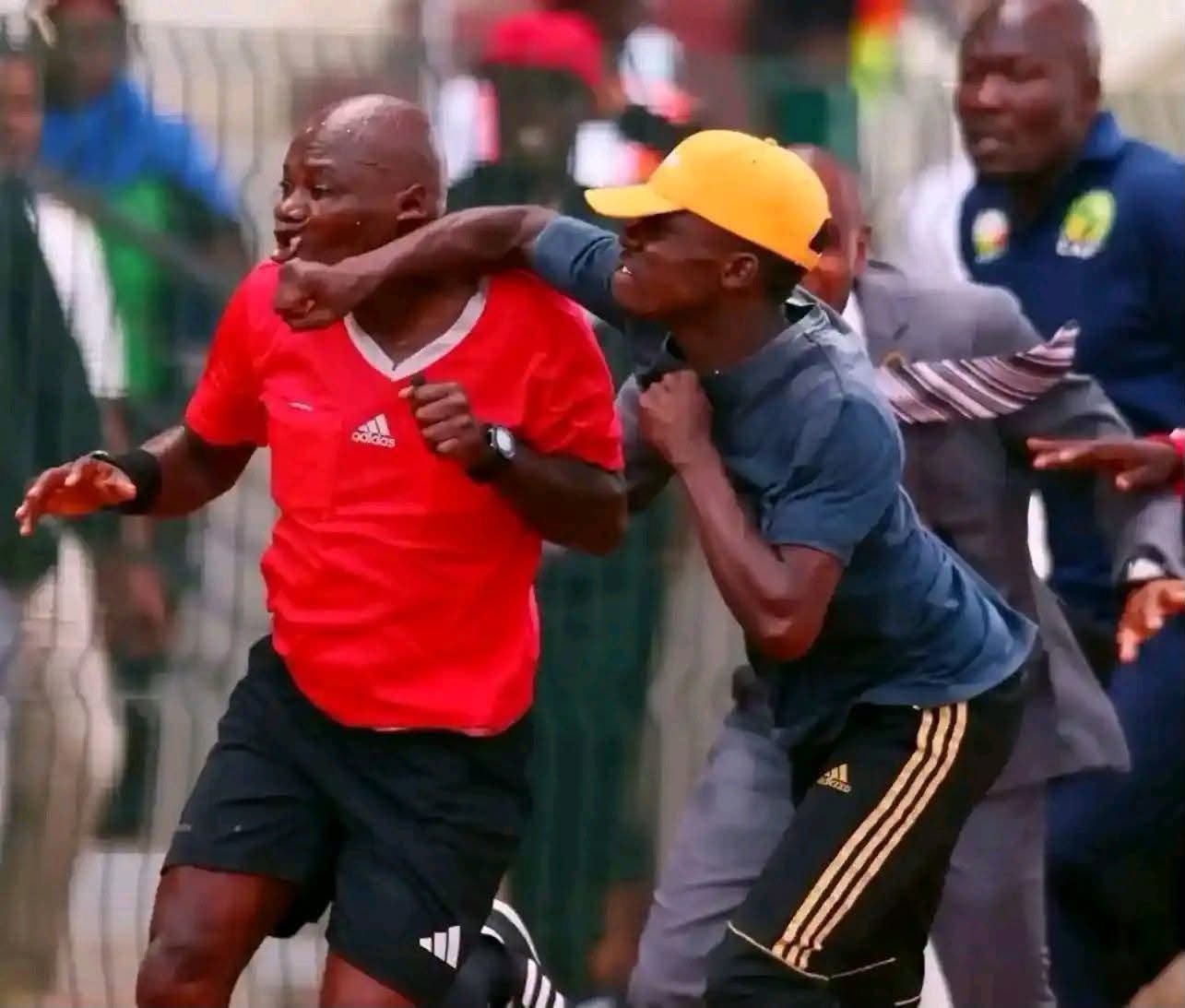 Referee attacked during match in Kenya (Video)