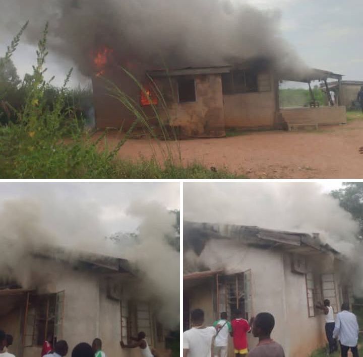 Two children lose their lives as fire razes building at Benue hospital (video)