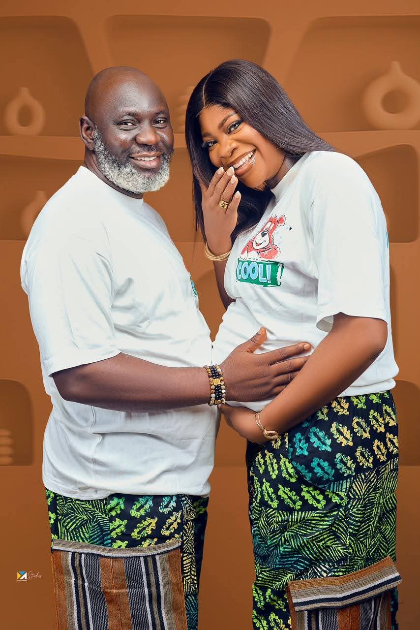 Nigerian couple celebrates as they welcome first child after 19 years of waiting