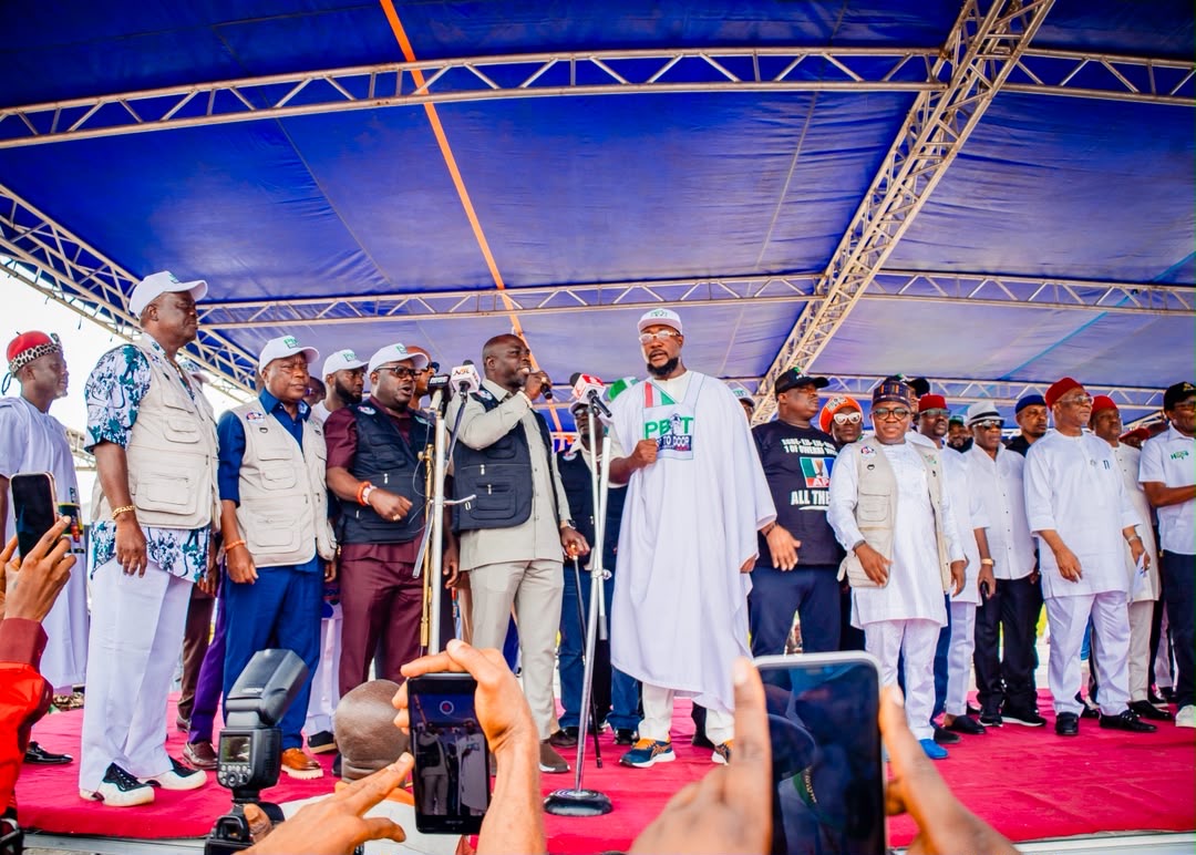 Tompolo Takes PBAT Door-To-Door Movement To Owerri, Deploys 30 Campaign Vehicles As Uzodimma Backs Tinubu’s 2027 Bid