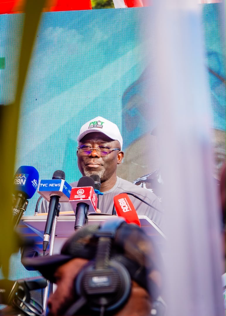 First Lady Oluremi Tinubu Commissions Tompolo’s PBAT Door-To-Door National Headquarters In Abuja
