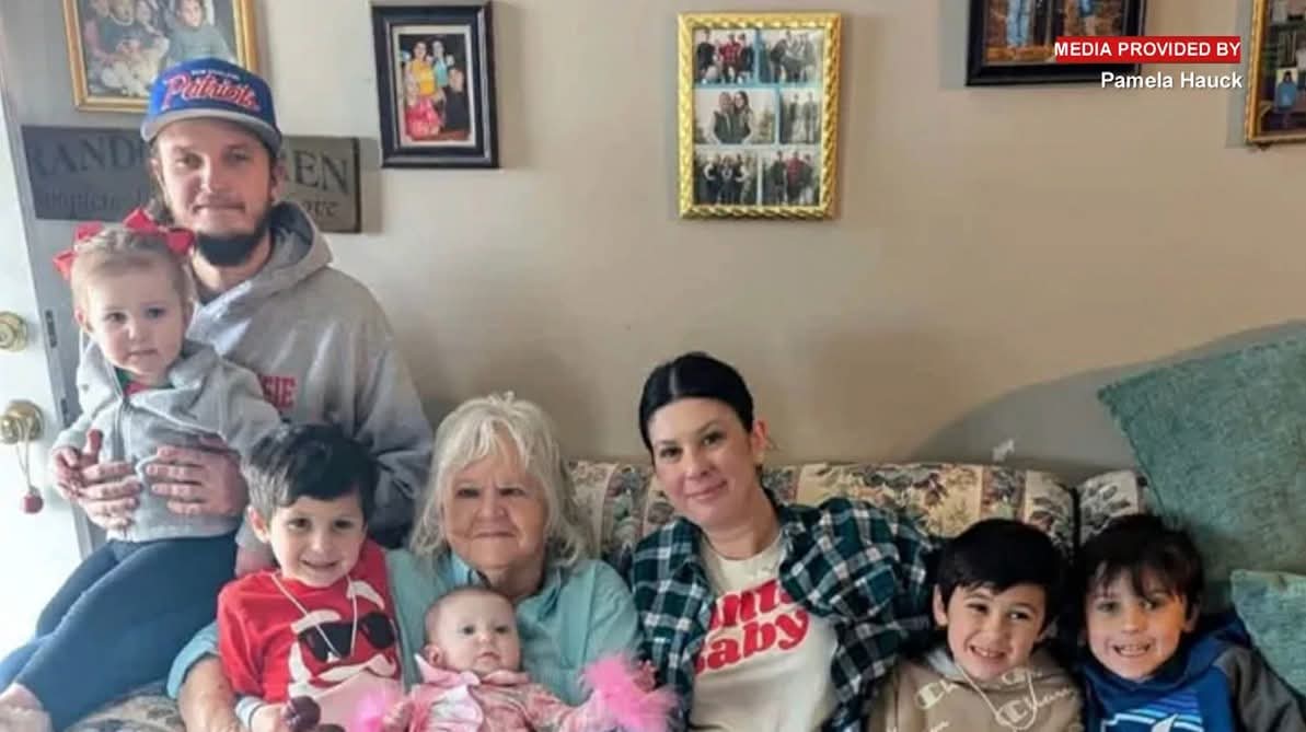 Mother and 5 children k!lled in large house fire in Clinton County