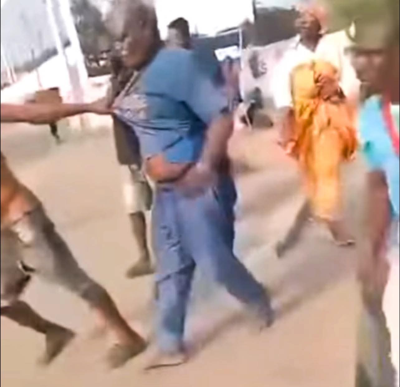 Man di�s after assault in Marina car park; suspect arrested (photos/video)