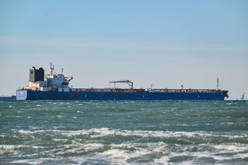 US temporarily lifts sanctions on Russian oil stranded at sea in boost for Kremlin