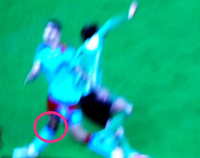 It?s heartbreaking ? Van Persie reacts after 19 year old son sustains career ending injury while playing for him (videos)