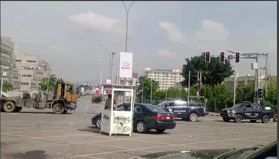 Abuja Erupts: Protesters Storm Aso Villa Over Oyo Abductions, Security on High Alert!