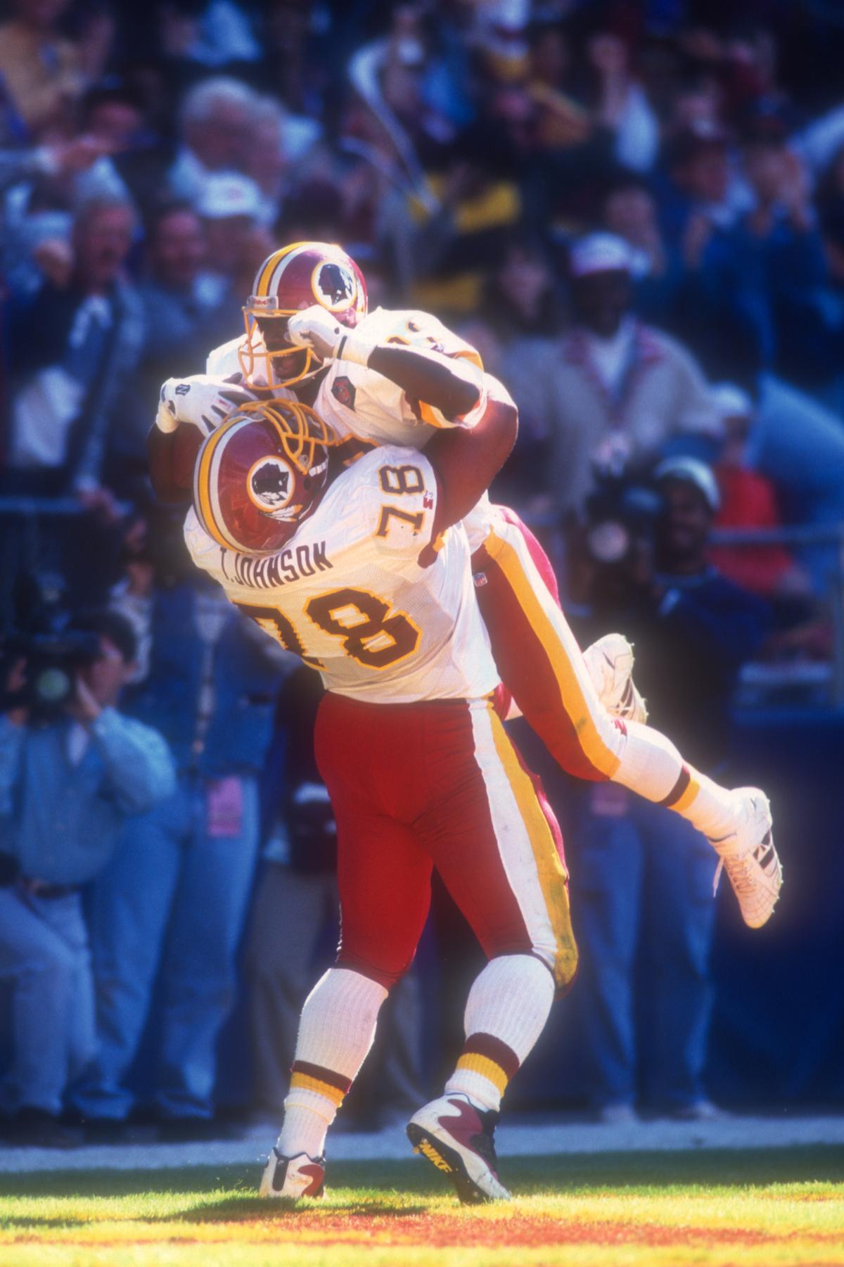 Former NFL player Tre? Johnson d!es ?suddenly and unexpectedly? at 54