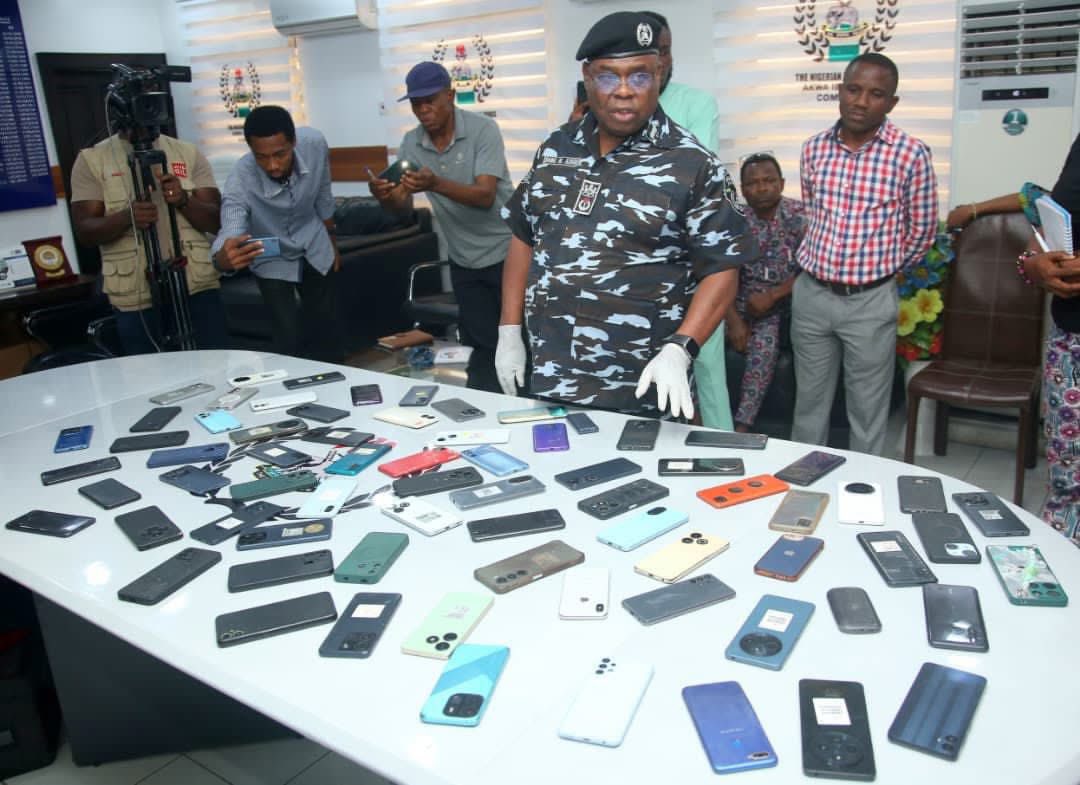 Police smash tricycle robbery gang, recover 72 stolen phones and other items in Akwa Ibom