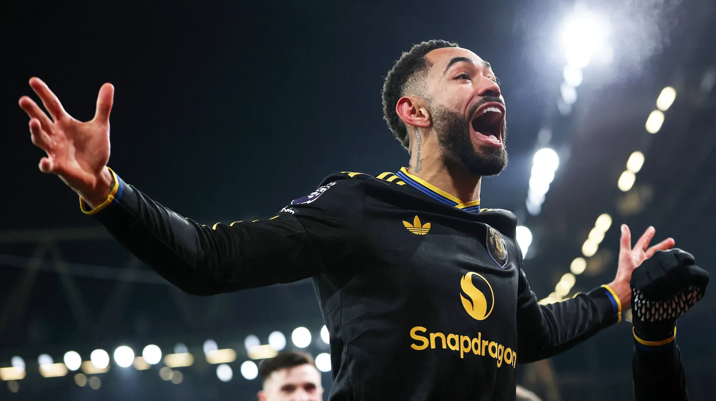 EPL: Arsenal now four Points clear at the top after 3?2 defeat to Man United