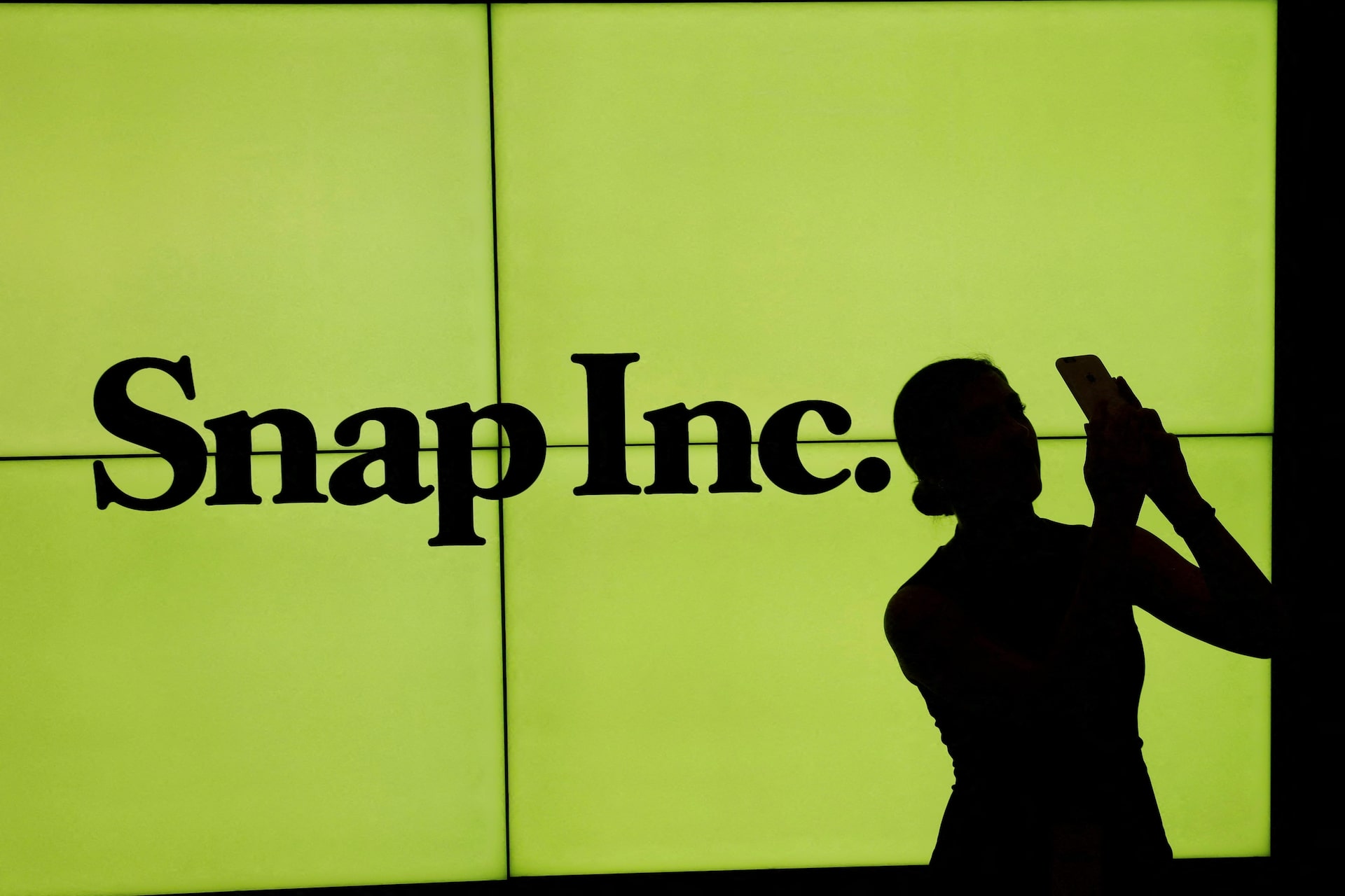 Snapchat owner cuts 1,000 jobs, citing AI efficiency