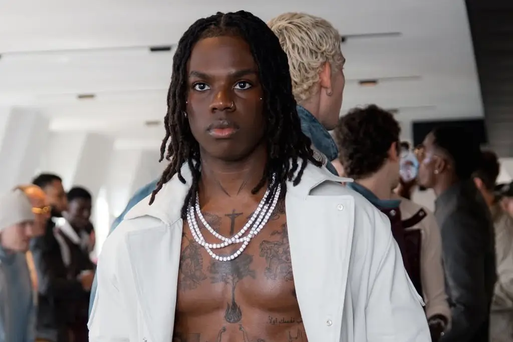 Showing off my wealth would pressure young people – Rema