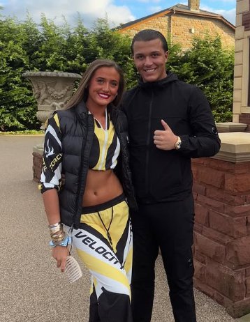 Paris Fury throws lavish hen party for her and Tyson Fury