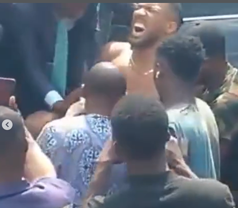No ambulance, no proper care. Just look at the terrible state of Nigeria â X User reacts as another video from accident Anthony Joshua was involved in surfaces
