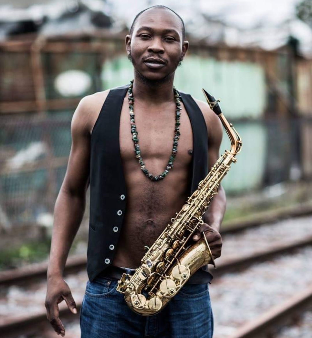 "Slaves" Seun Kuti slams Nigerian celebrities; says they all are no different from Davido's aide, Israel