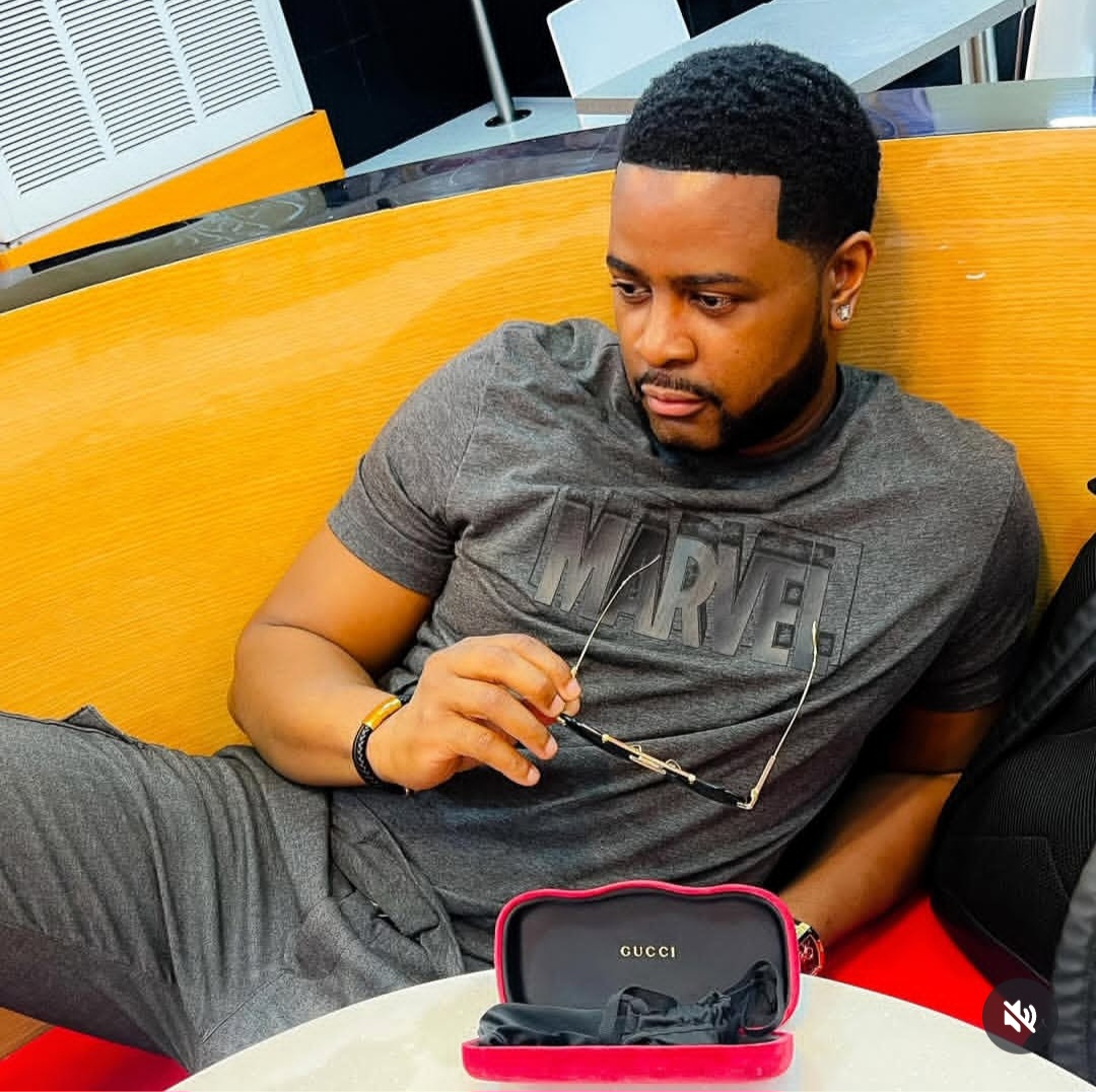 DJ Exclusive warns the Nigerian Police of the dangers of targeting only flashy cars during stop-and-search