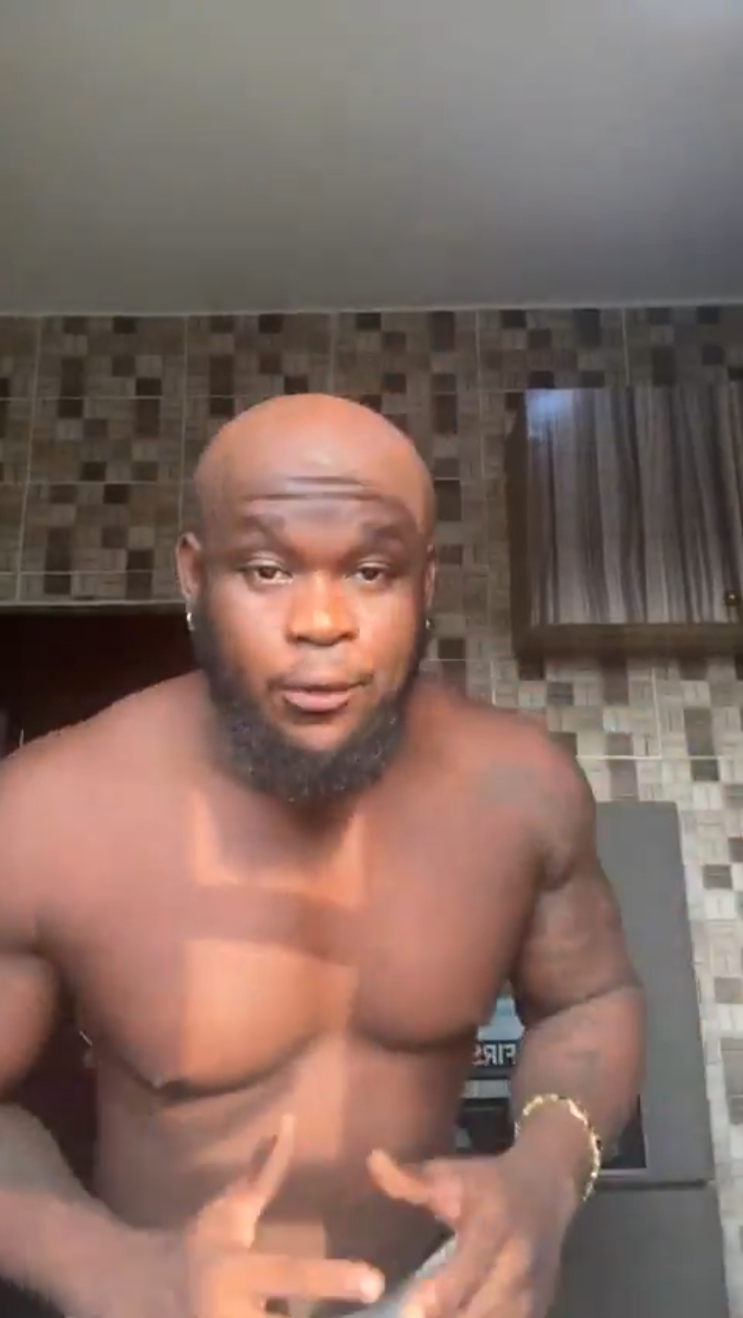 Its only in Nigeria youll see women go to Shiloh every year pray...</p>
                            <a href=