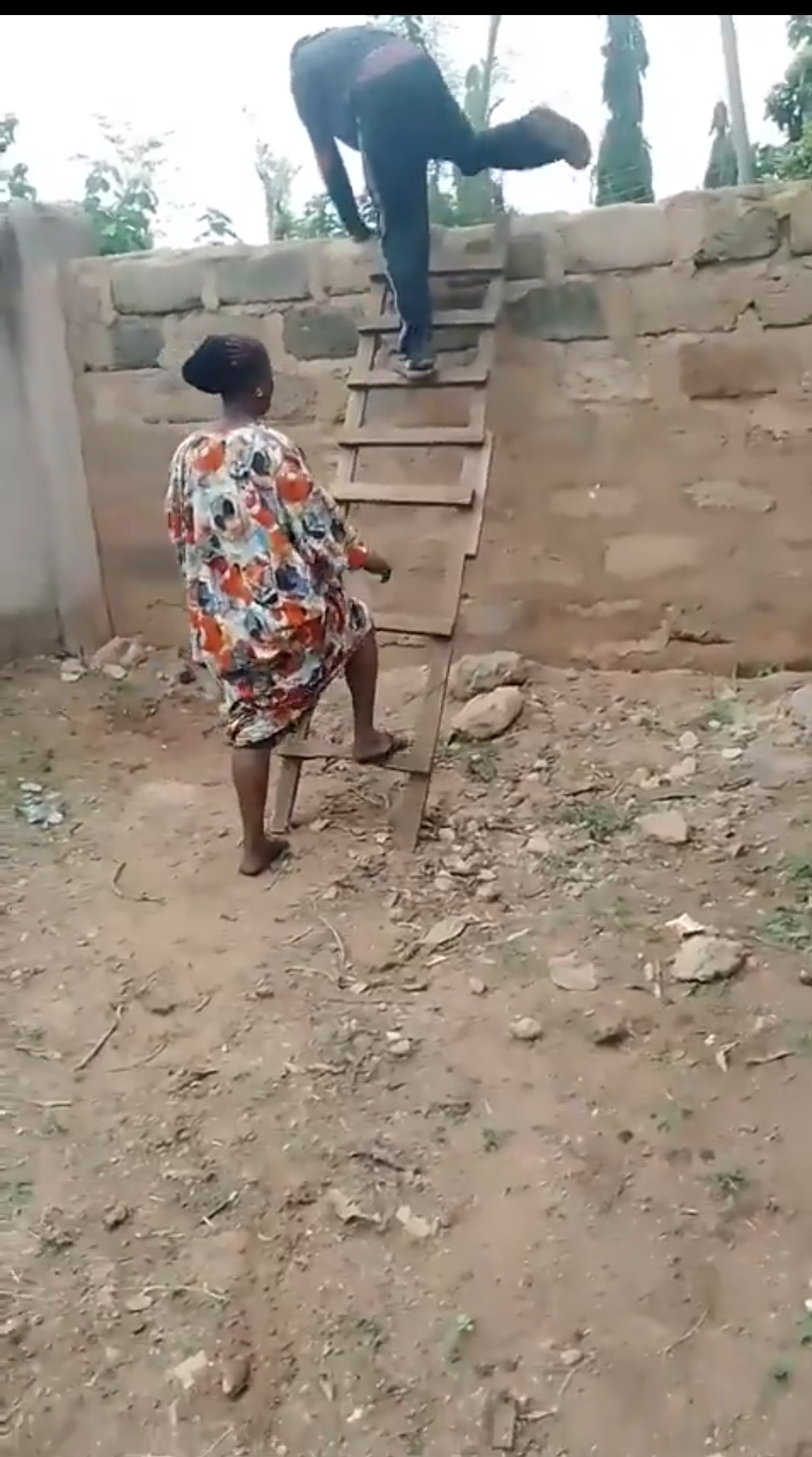 Lady cries out after neighbour allegedly blocks access road to family house in Edo