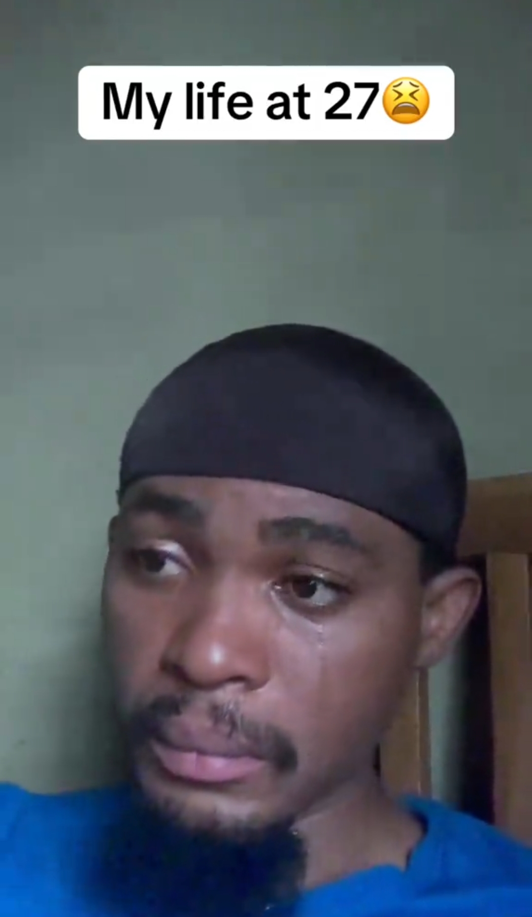 "I'll be 27 in November and I still live with my parents. I feel like my life is wasting away" - Nigerian man breaks down over his struggles
