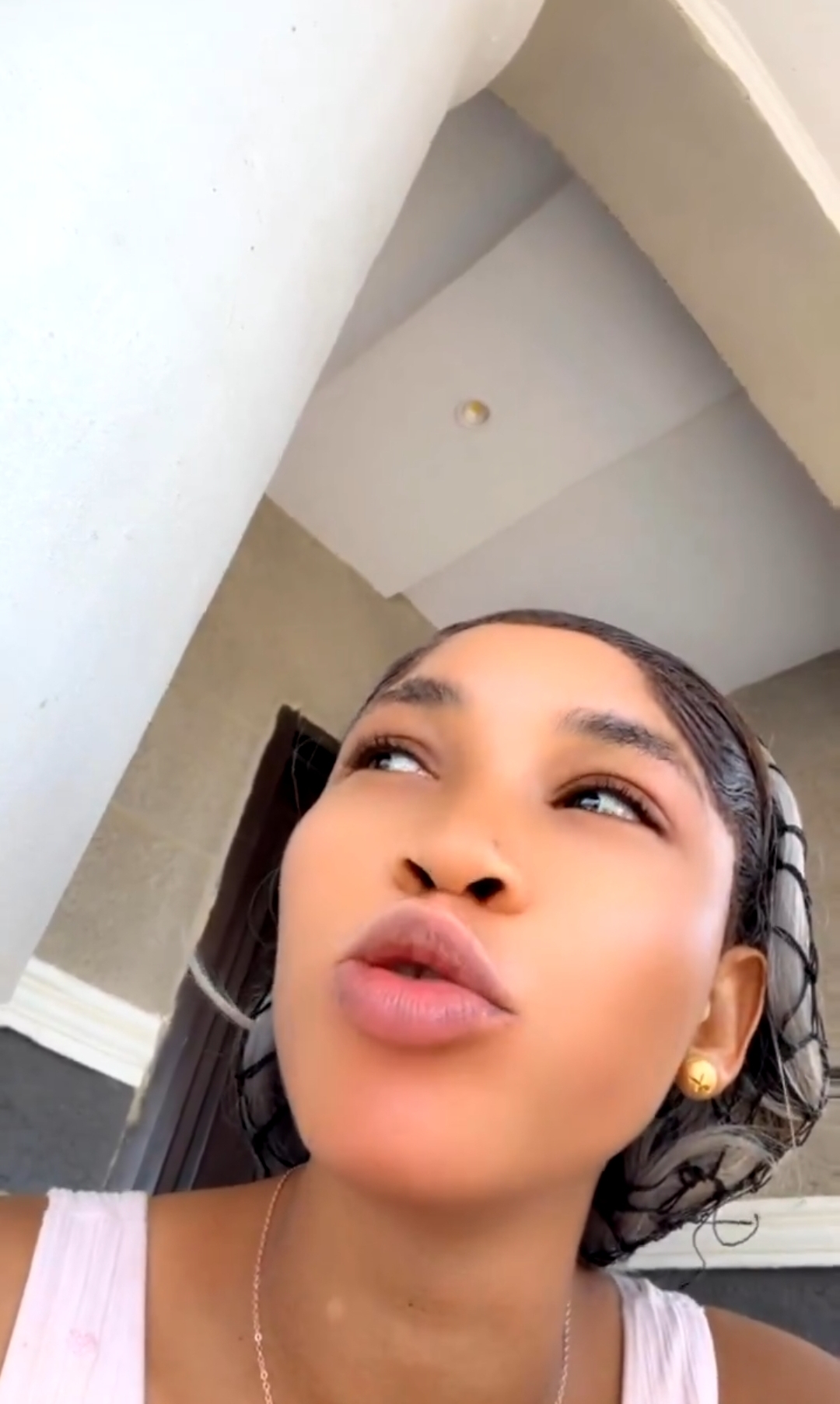 “There is no vibe I can't give my husband. I can be an olosho or a baddie for him, but men are naturally not contented” – Nigerian lady laments