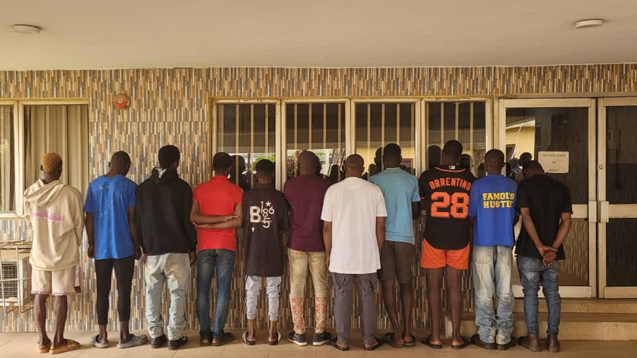 12 suspected cultists arrested in Edo after k!lling of student near University of Benin