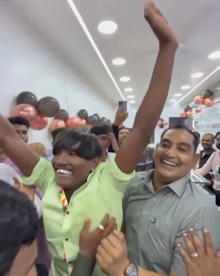 Man popularly known as Indian Justin Beiber goes viral as he