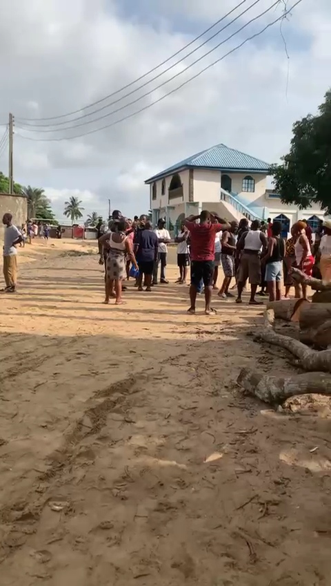 Grandma attacked and k!lled at her home in Iyana-Isashi while man who witnessed incident was brut@lised to within an inch of his life (photos/videos)