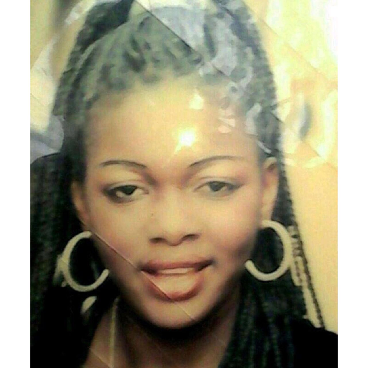 Help me find my mother - Nigerian lady in search of her mother who relocated abroad when she was four and has not been in touch since then