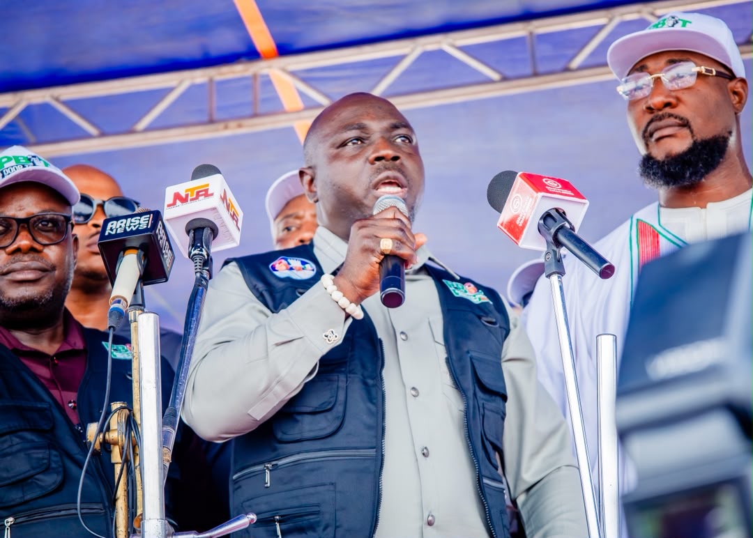 Tompolo Takes PBAT Door-To-Door Movement To Owerri, Deploys 30 Campaign Vehicles As Uzodimma Backs Tinubu’s 2027 Bid