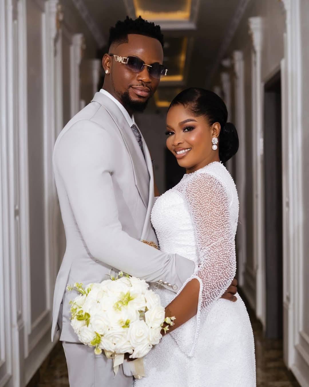 Nigerian high school sweethearts get married after 18 years of dating